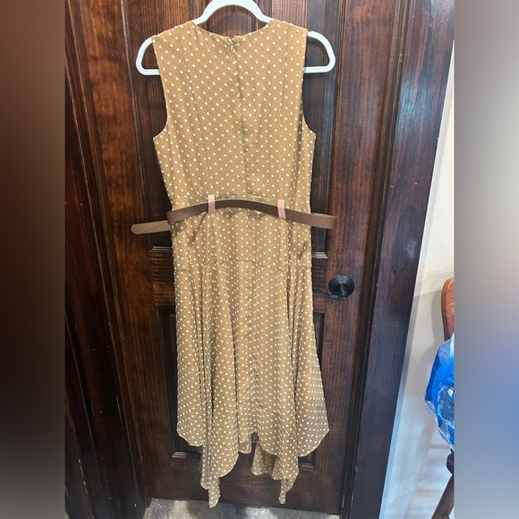 NWT Calvin Klein sleeveless midi dress. Size 8. Tan w/ white dots - Picture 4 of 8